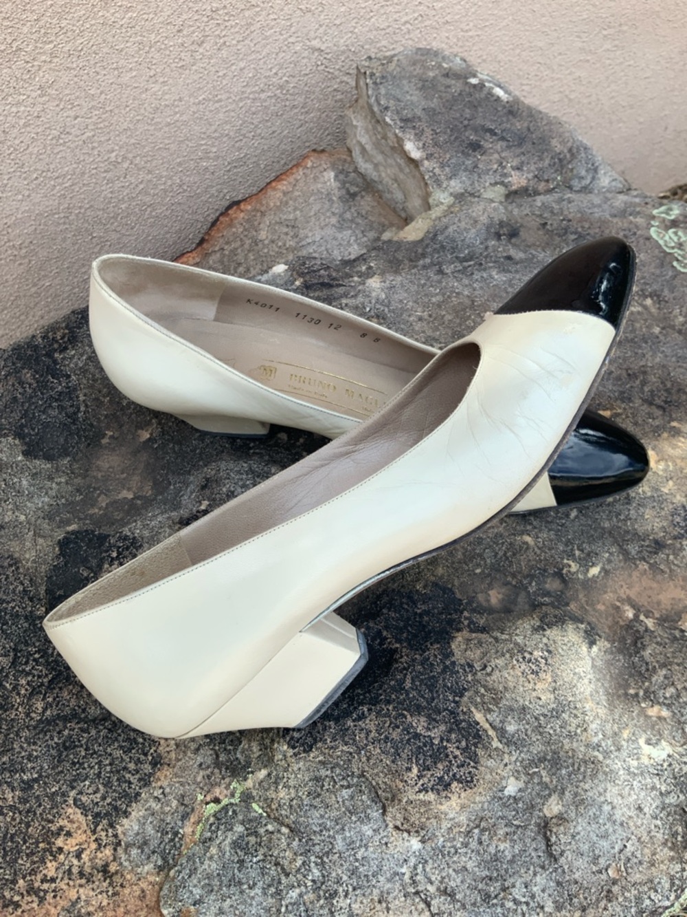 Bruno MAGLI Cap Toe Pump 8M🖤 - Picture 9 of 13